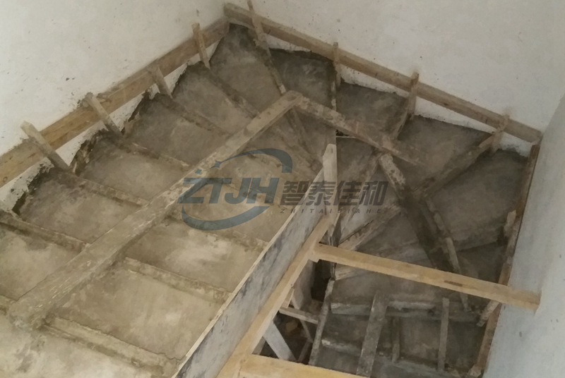 浇筑混凝土花洒视频曝光：揭秘施工背后的关键技术与行业乱象